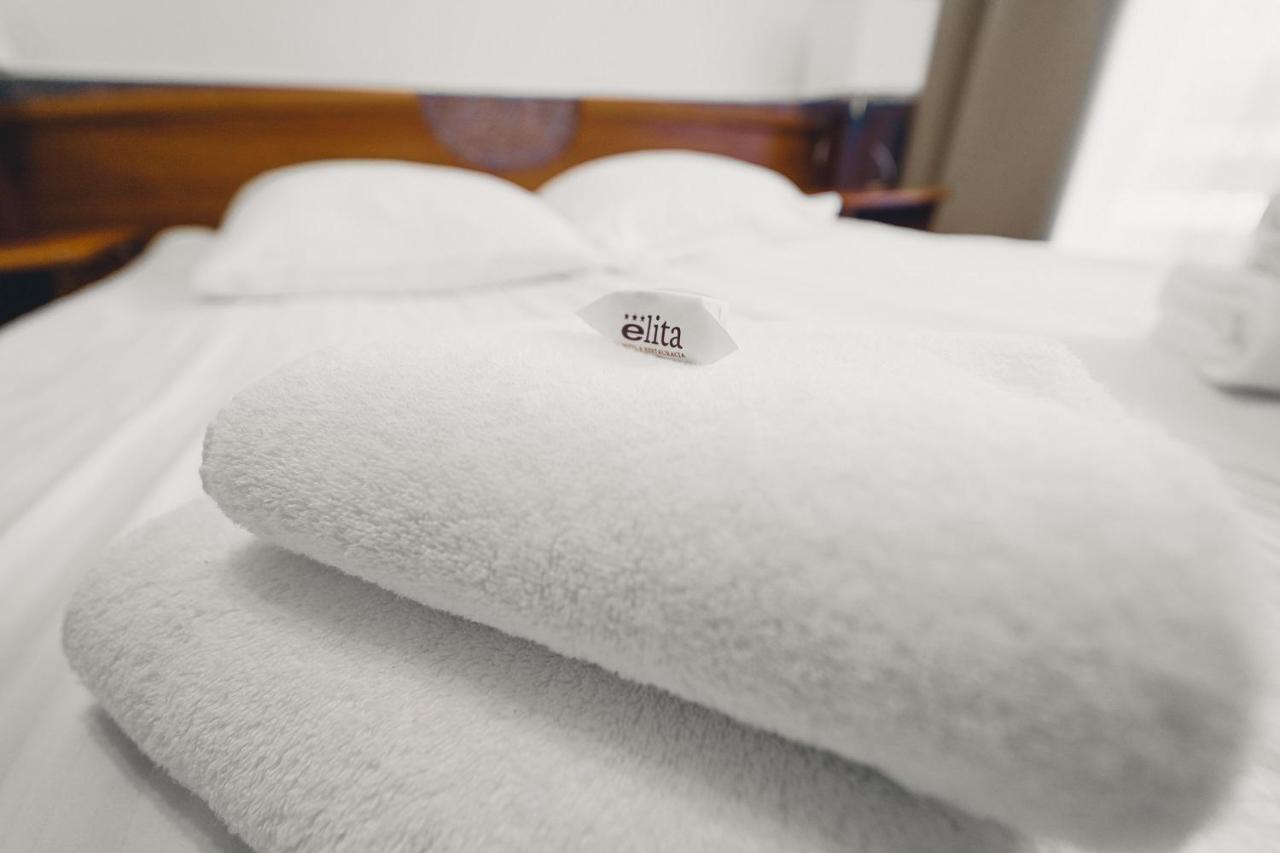Elita Hotel & Restauracja Iwonicz-Zdroj Ngoại thất bức ảnh