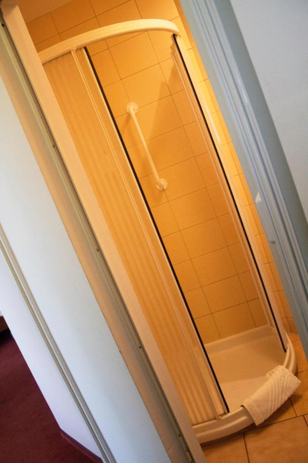 Elita Hotel & Restauracja Iwonicz-Zdroj Ngoại thất bức ảnh